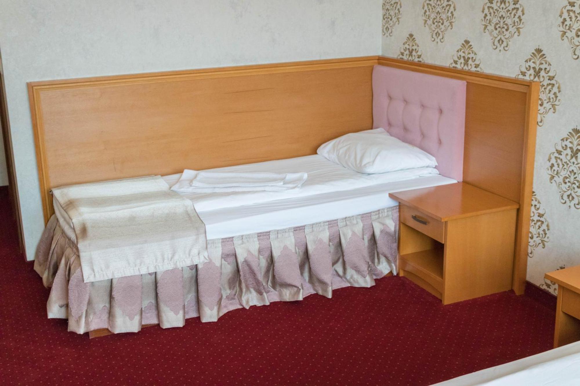 Hotel Uzunski Smolyan Exterior foto